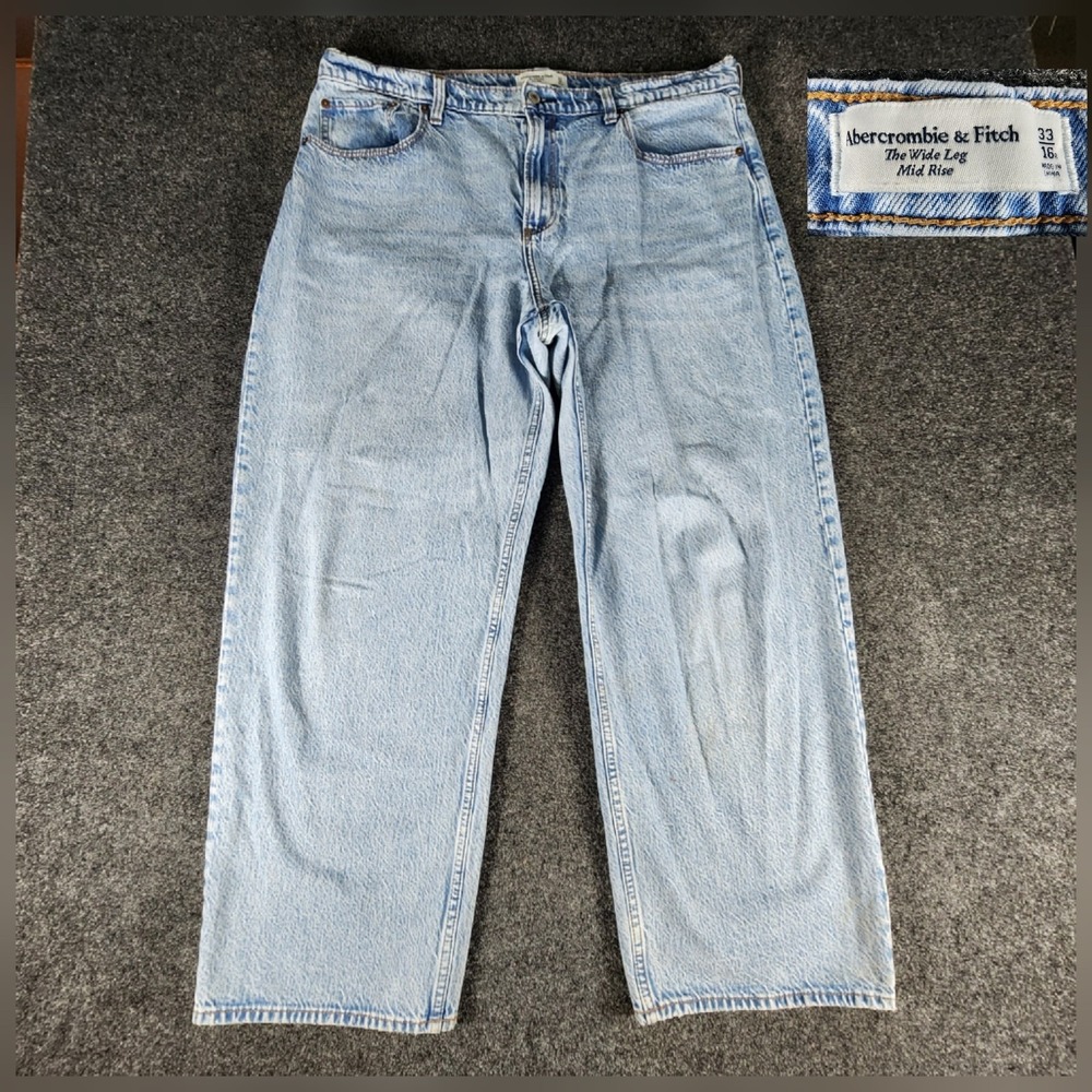 Abercrombie & Fitch The Wide Leg Mid Rise Jean Light Wash Size 33/16R Fit 37x28